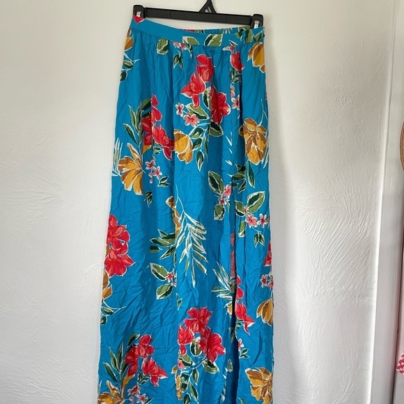 NWOT Patrons of‎ Peace Tropical Floral Print Pull On Skirt with Slit Size XS - Picture 2 of 8